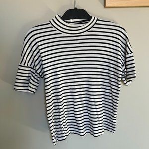Splendid‎ Striped Mockneck Tee